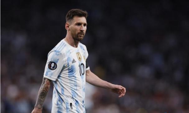 鹤峰：寒日寻秋 一眼尽染